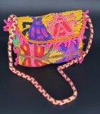 Bunte Ethno-Umhängetasche Ayacucho