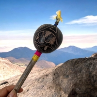 Rassel &quote;Chakana&quote;- Klein